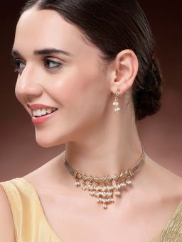 Karatcart - Classic Pearl Beaded Temple Necklace With Earrings