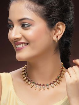 Karatcart - Traditional South Indian Gold Plated Laxmi Mata Temple Necklace With Earrings