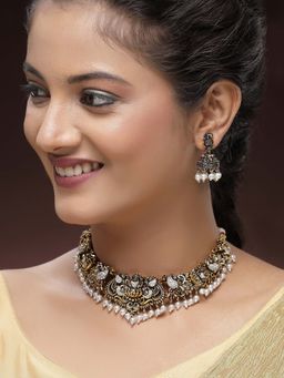 Karatcart - Traditional South Indian Laxmi Mata Temple Necklace With Earrings