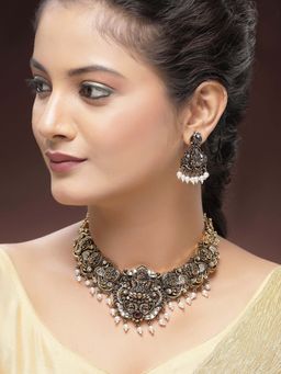 Karatcart - Traditional South Indian Laxmi Mata Temple Necklace With Earrings