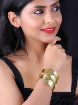 Vogue Panash - Gold-Plated Cuff Bracelet