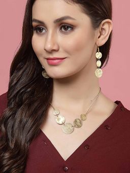 Vogue Panash - Gold Circular Shaped Jewellery Set