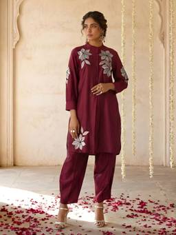 Autumnlane - Maroon Avira jam embroidery Kurta With Pant