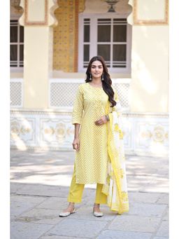 Mahee Jaipur - Yellow Izra Zigzag Cotton Thread Work Kurta with Pant and Dupatta (Set of 3)