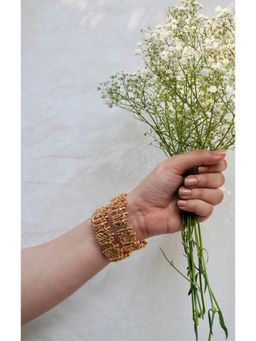 Prestones - Gajra Sculpture Temple Gold Bangles