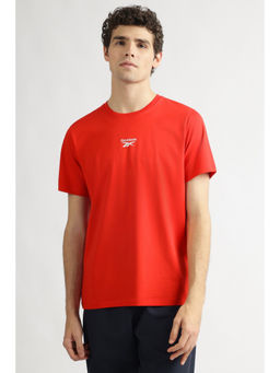 Reebok - Men Red Solid T-Shirt