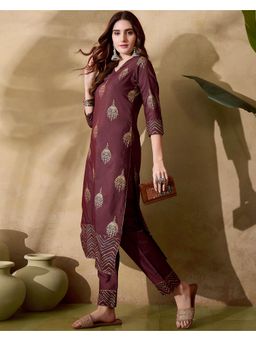 Gahan - Maroon Chanderi Foil Printed Kurta With Pant