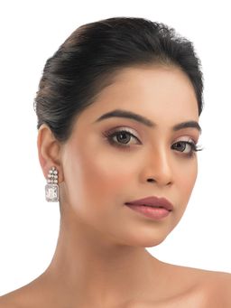 Silk Petalss - Women White Akriti Earrings