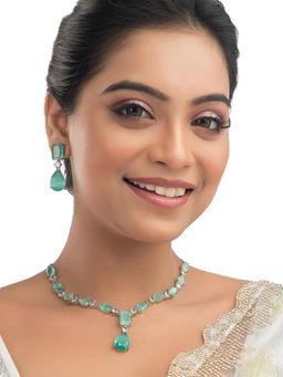 Silk Petalss - Women Green Eeshana Jewellery Set