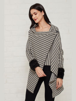 BOHO-CHIC By Sukriti Jain - Womens Houndstooth Fur Trimmed Knit Cape