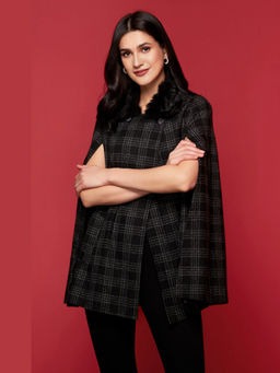 BOHO-CHIC By Sukriti Jain - Womens Fur Trimmed Classic Check Cape Coat