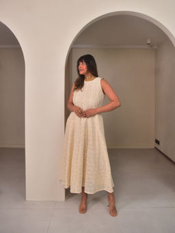 WHY SO BLUE - Womens Cream Sophie Lace Dress