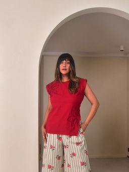 WHY SO BLUE - Womens Red Rena Top