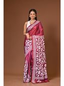 Maroon color option, Currently selected