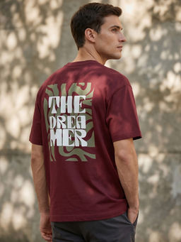 Nobero - Men's Maroon Oversized Typography T-Shirt