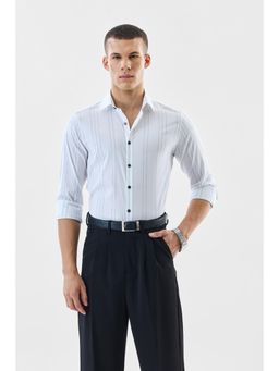 Snitch - Men White Stripes Slim Fit Formal Shirt