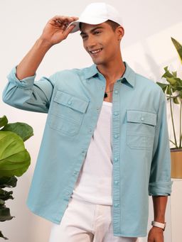 LOCOMOTIVE - Men Blue Solid Regular Fit Casual Shirt