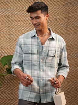 LOCOMOTIVE - Men Green Checks Relaxed Fit Casual Shirt