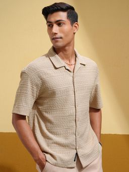 LOCOMOTIVE - Men Beige Self Design Relaxed Fit Casual Shirt