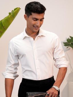 LOCOMOTIVE - Men White Textured Slim Fit Party Shirt