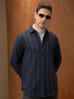 LOCOMOTIVE - Men Navy Blue Stripes Relaxed Fit Casual Shirt
