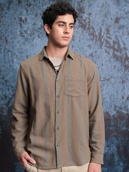 LOCOMOTIVE - Men Brown Stripes Relaxed Fit Casual Shirt