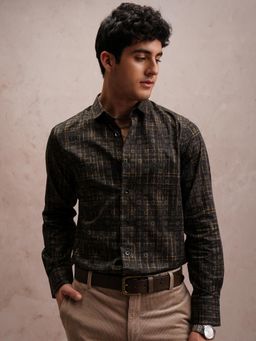 LOCOMOTIVE - Men Black Printed Slim Fit Party Shirt
