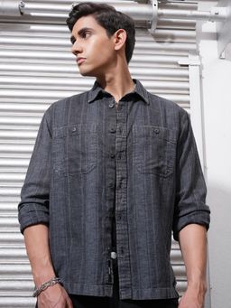 LOCOMOTIVE - Men Grey Stripes Relaxed Fit Casual Shirt