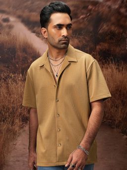 LOCOMOTIVE - Men Khaki Textured Relaxed Fit Casual Shirt