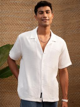 LOCOMOTIVE - Men White Textured Relaxed Fit Party Shirt