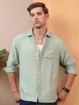 LOCOMOTIVE - Men Green Textured Relaxed Fit Casual Shirt