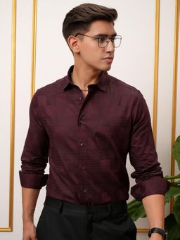LOCOMOTIVE - Men Maroon Checks Slim Fit Formal Shirt