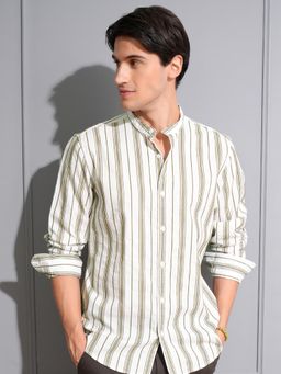 LOCOMOTIVE - Men White Stripes Regular Fit Casual Shirt