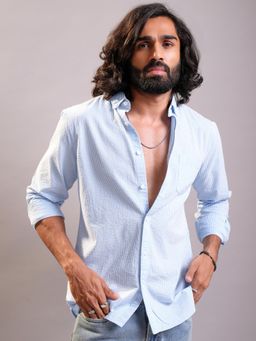 LOCOMOTIVE - Men Blue Textured Regular Fit Casual Shirt