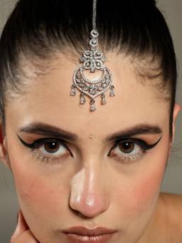 VENI - Silver-Plated Maang Tikka