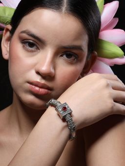 VENI - Silver-Plated Oxidised Kada