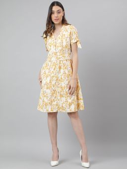 Latin Quarters - Yellow V-Neck Half Sleeves Knee Length Dresses For Casual