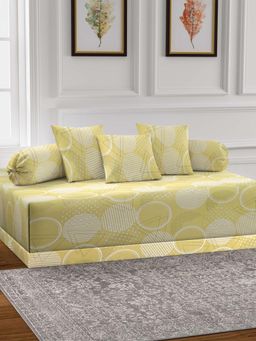 ARRABI - Mustard Geometric TC Cotton Blend Diwan Set of 6 (Double)