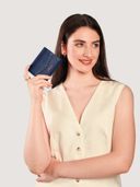 Blue color option, Currently selected