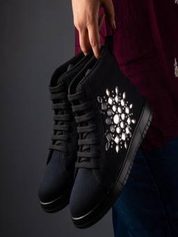 RETTROSE - Darpan Banjara High-Ankle Sneakers Black