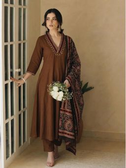 Gahan - Womens Brown Rayon Blend Anarkali Printed Kurta With Pant & Dupatta