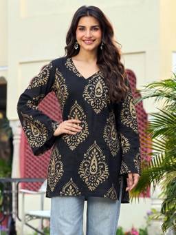 Gahan - Womens Black Rayon Blend Printed Straight Short Kurti