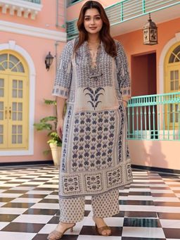 Gahan - Womens Beige Rayon Blend Straight Kurta with Palazzo