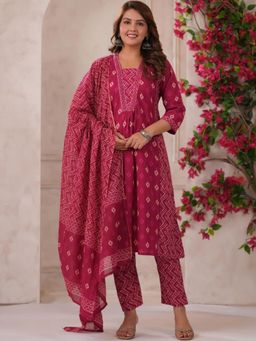 Gahan - Womens Magenta Rayon Blend A-Line Kurta with Pant & Dupatta