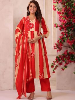 Gahan - Womens Red Rayon Blend Anarkali Kurta with Pant & Dupatta