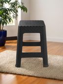 Black color option, Currently selected