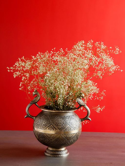 Revive Home Flower Vash Gold