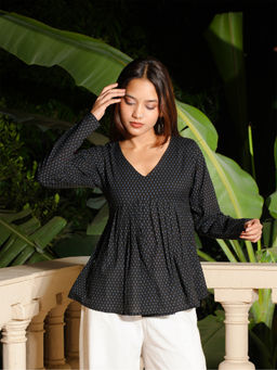NISHORAMA - Black Raaya Sleeved Top