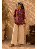Maroon color option, Currently selected