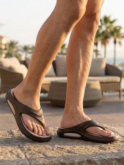 Red Tape - Men Brown EVA Comfort Flipflops